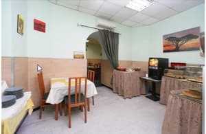 thumbnail: Breakfast area