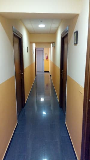 thumbnail: Hallway