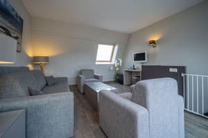 thumbnail: Living room