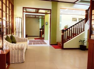 thumbnail: Lobby sitting area