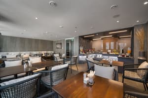 thumbnail: Breakfast area