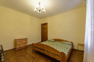 thumbnail: In-room dining