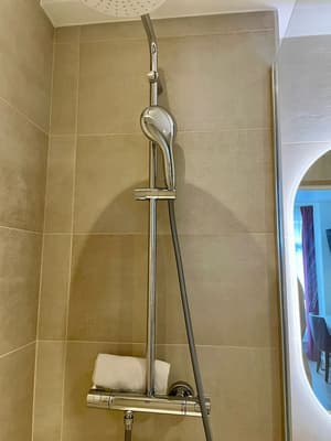 thumbnail: Bathroom