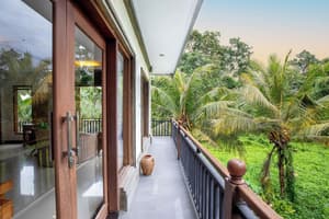thumbnail: Terrace/patio