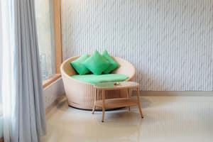thumbnail: Living area