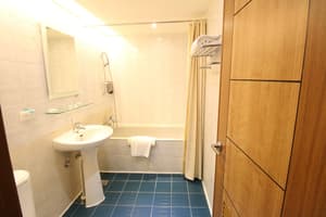 thumbnail: Bathroom