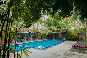 thumbnail: Pool