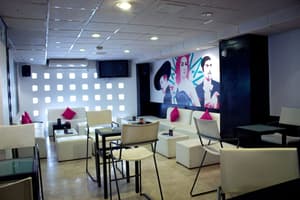 thumbnail: Bar (on property)