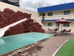 thumbnail: Pool