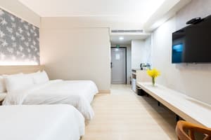thumbnail: Room