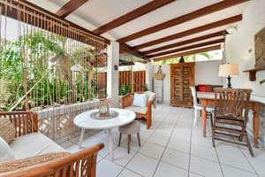 thumbnail: Terrace/patio
