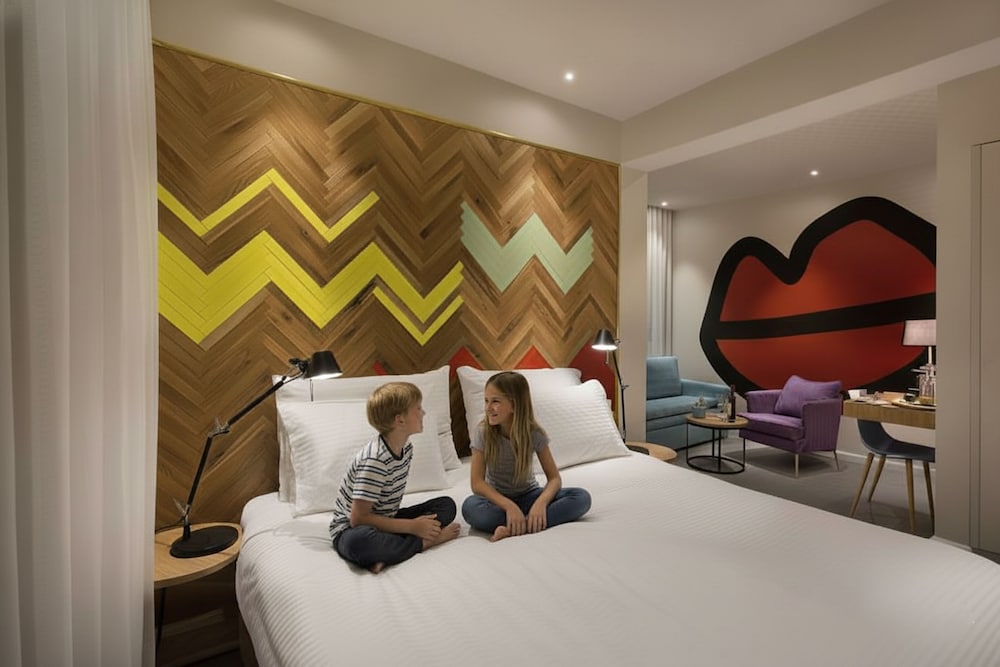 Children's theme room