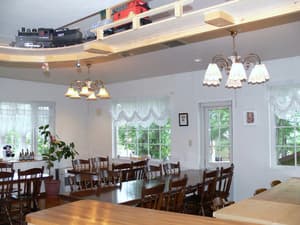thumbnail: Restaurant