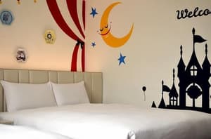 thumbnail: Room