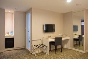 thumbnail: Room