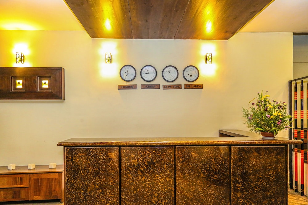 Check-in/check-out kiosk