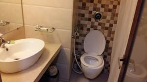 thumbnail: Bathroom