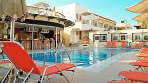 thumbnail: Outdoor pool