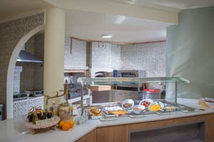 thumbnail: Breakfast area