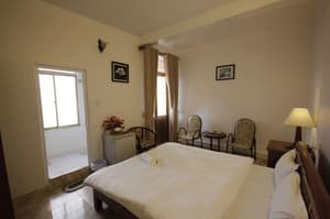 thumbnail: General view