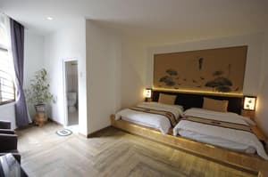 thumbnail: General view