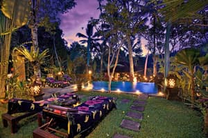 thumbnail: Outdoor pool