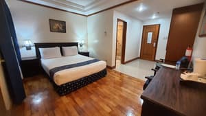 thumbnail: Room
