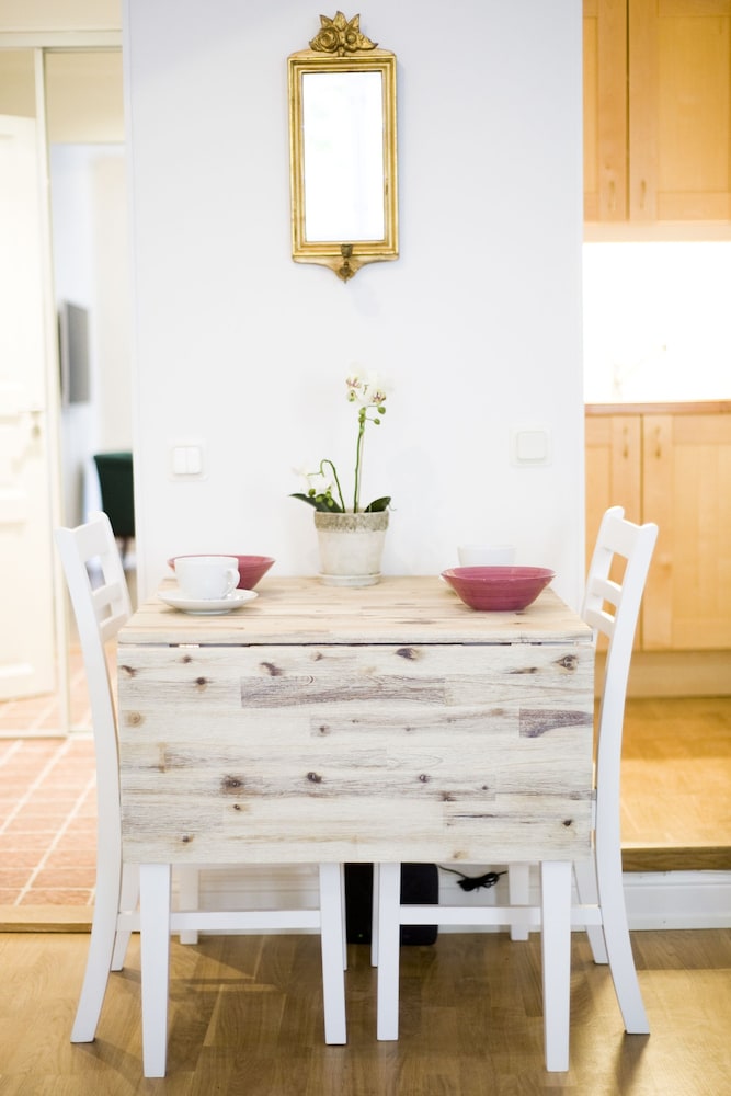 In-room dining
