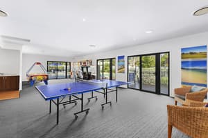 thumbnail: Game room