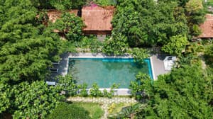 thumbnail: Garden view