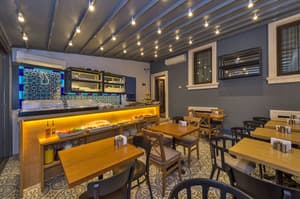 thumbnail: Breakfast area