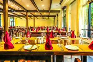 thumbnail: Restaurant