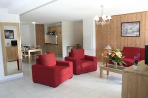 thumbnail: General view