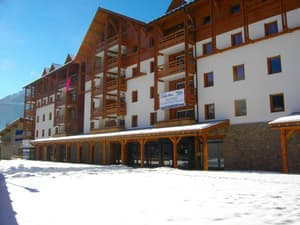 thumbnail: General view