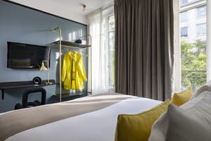thumbnail: Room