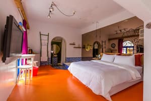 thumbnail: Room