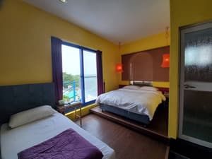 thumbnail: Room