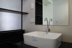 thumbnail: Bathroom sink