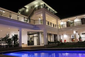 thumbnail: Outdoor pool