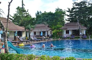 thumbnail: Outdoor pool