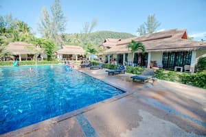 thumbnail: Pool