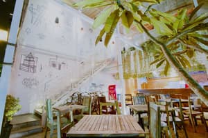 thumbnail: Restaurant
