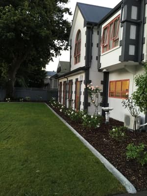 thumbnail: General view