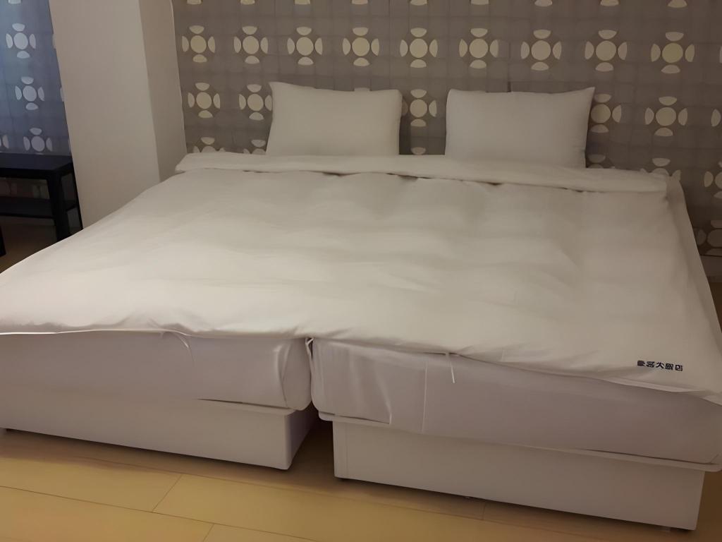 094efe2e40d1e5b054c2ebc8453bbece.jpeg