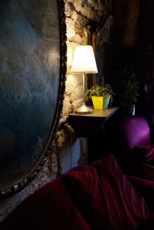 thumbnail: Interior detail