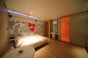 thumbnail: Room
