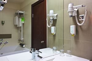 thumbnail: Bathroom