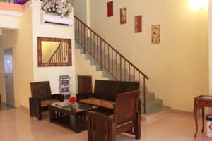 thumbnail: Interior
