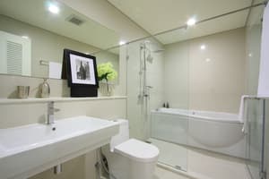 thumbnail: Bathroom