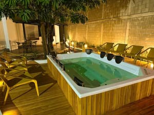 thumbnail: Outdoor spa tub